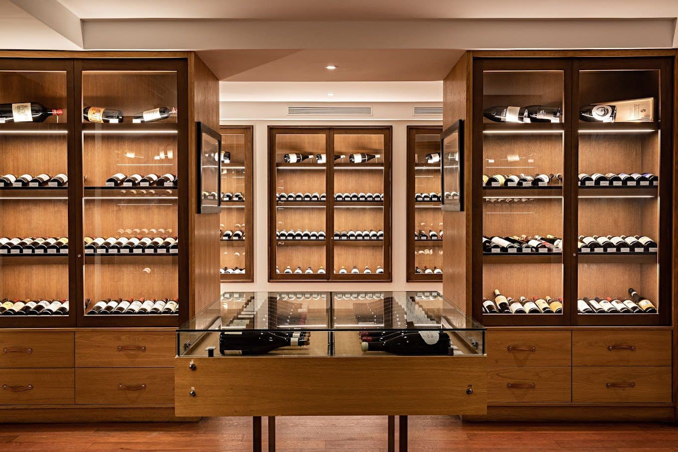 Where to Buy Champagne in Paris Our Favorite Shops Champagne School